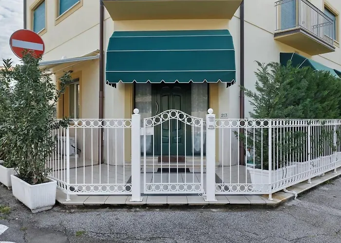 Apartment 'carducci 213 By Interhome