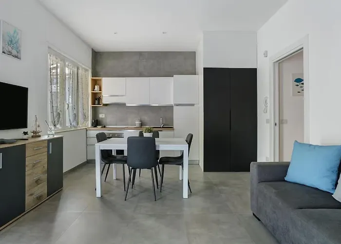 Apartment 'carducci 213 By Interhome Marina di Pietrasanta